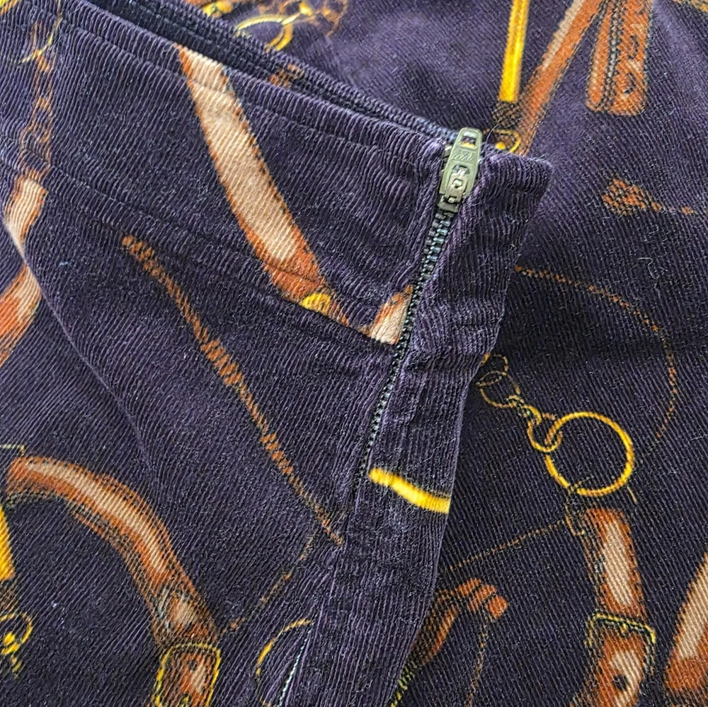 TALBOTS CORDUROY‎ A-LINE SKIRT EQUESTRIAN PRINT SIZE 8 PETITE